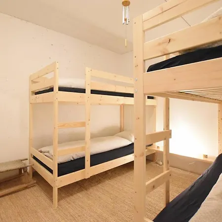Apartment Gemutlicher Kellerstudio In Bester Lage Und Nahe Zum